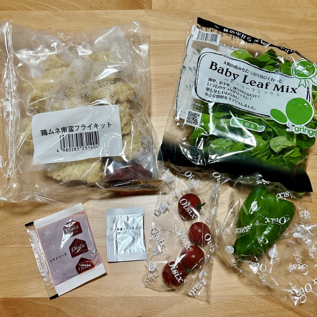 チキンフライのサルサ風の食材