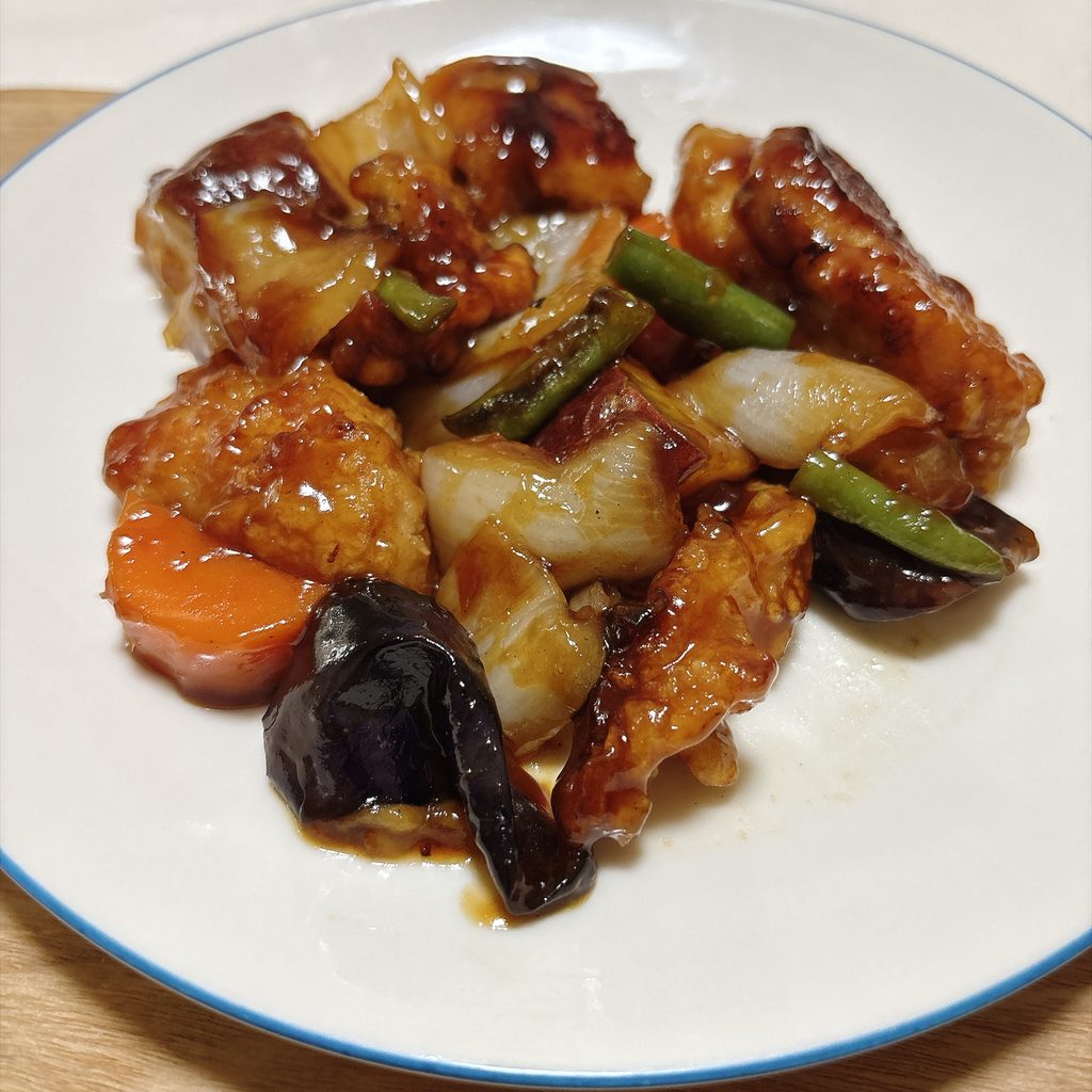 鶏唐揚げと5種野菜の黒酢あん炒めセットで作った炒め物